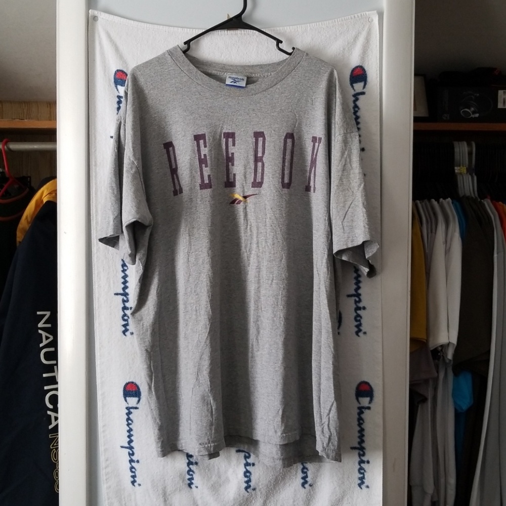 Reebok Tee Size XXL